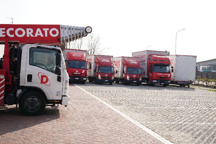 Trasloco Decorato a Milano - team al lavoro